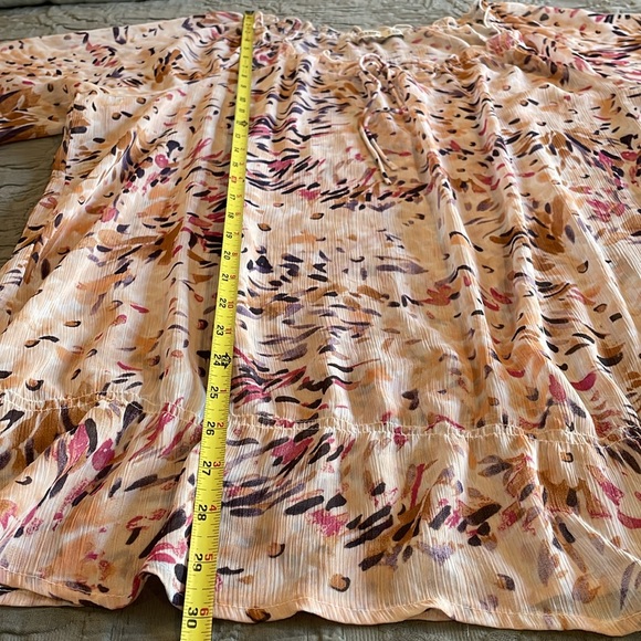 Old Navy Multicolored Off the Shoulder Flutter Sleeve Blouse size XXL Tall - Picture 8 of 9